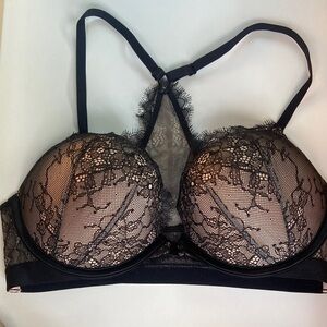 Victoria Secret lace push up bra 34C